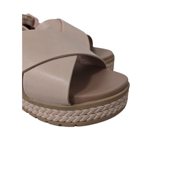 Torrid Women's Criss Cross Flatform Sandal Faux Leather Cross Strap‎ Mauve 11 WW - Picture 9 of 9